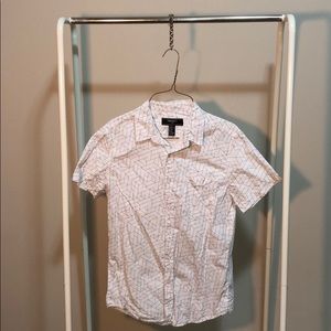 F21 All-Over Print Button Down